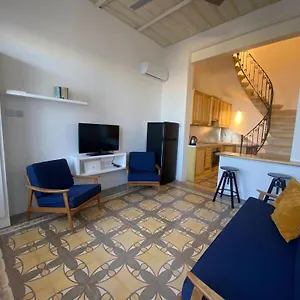 Seaview Townhouse Apartment